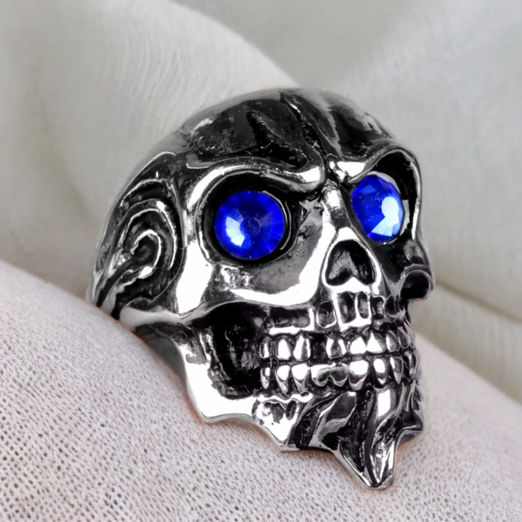 Blazing Abyss Skull Ring