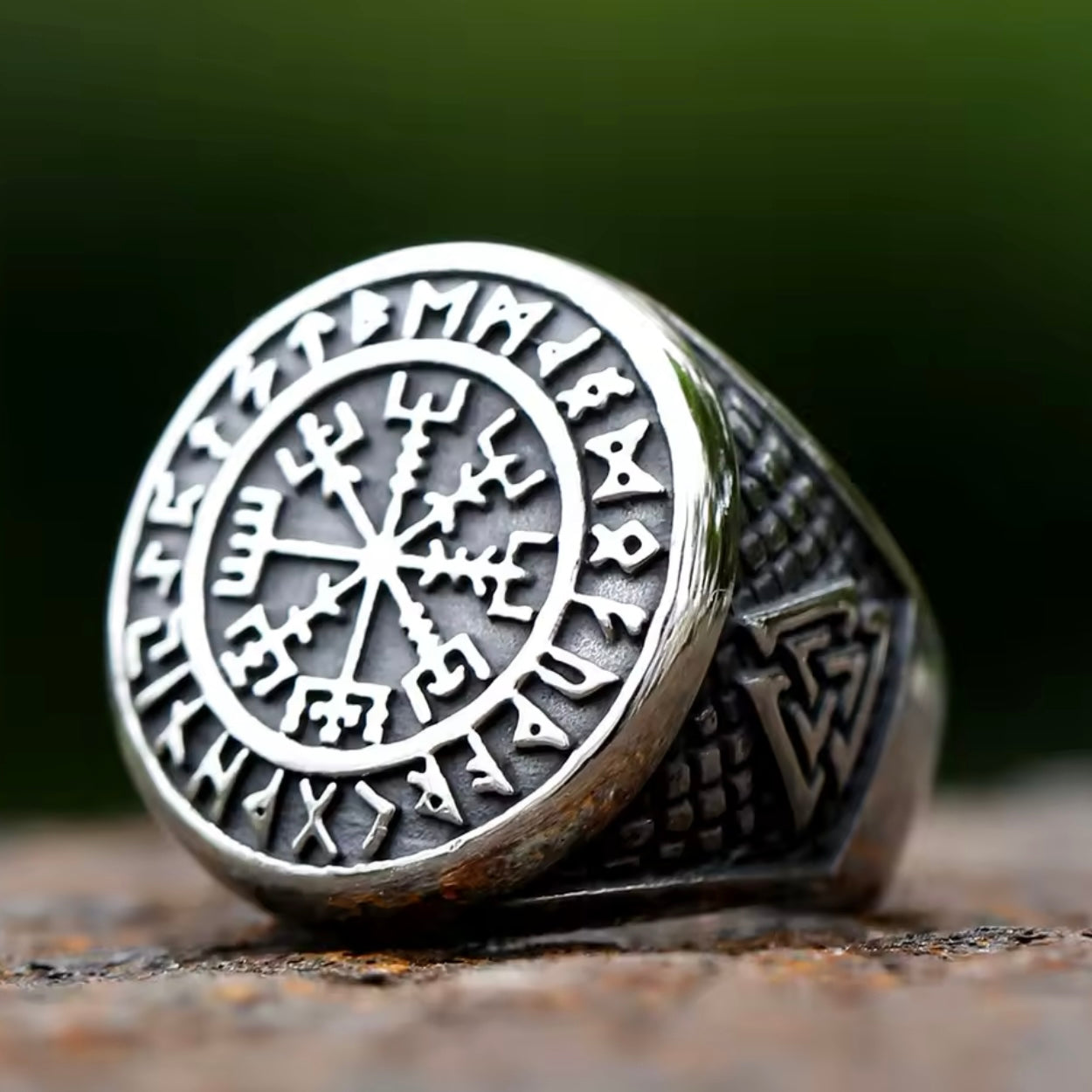 Rune Compass Ring